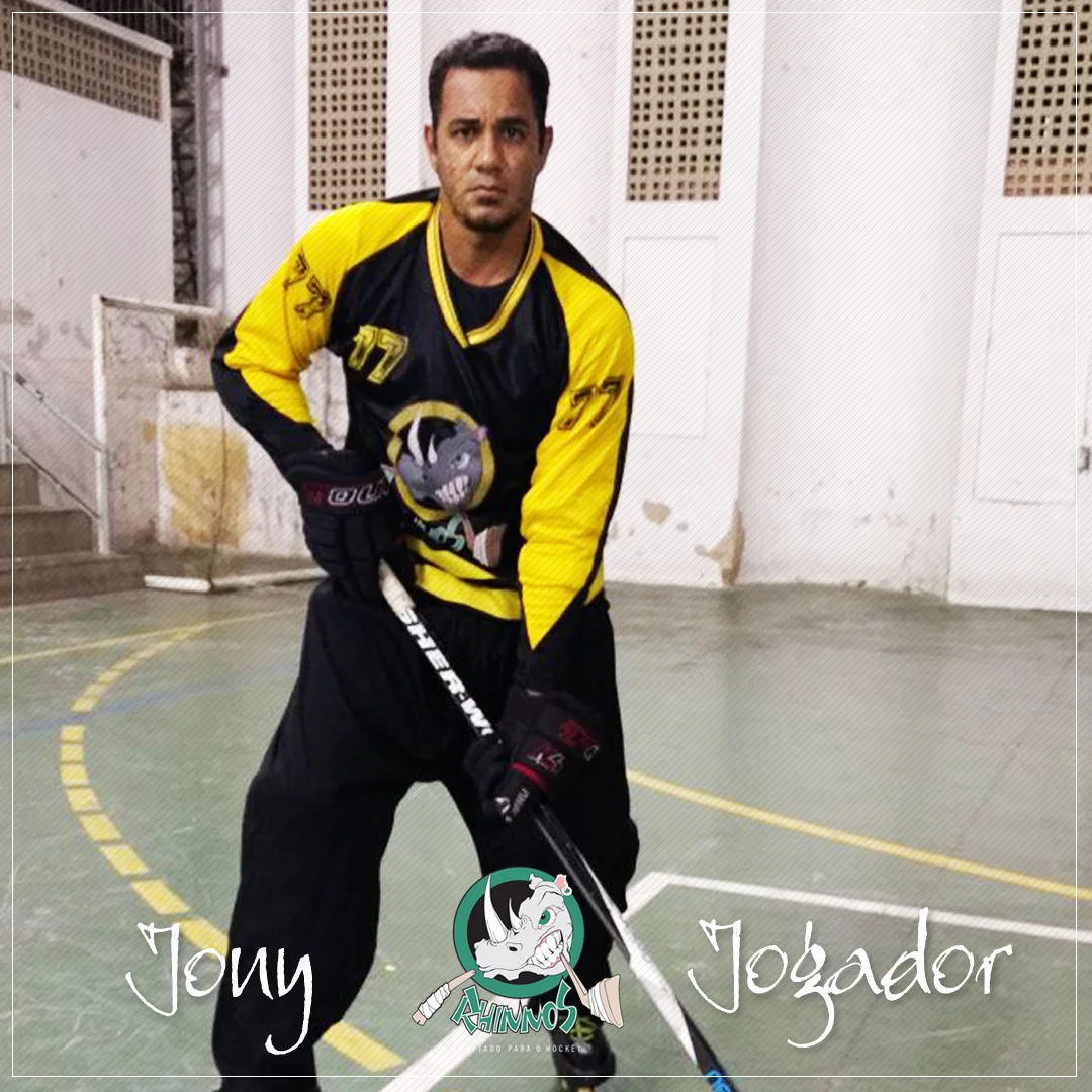 Integrante da equipe Rhinnos Hockey